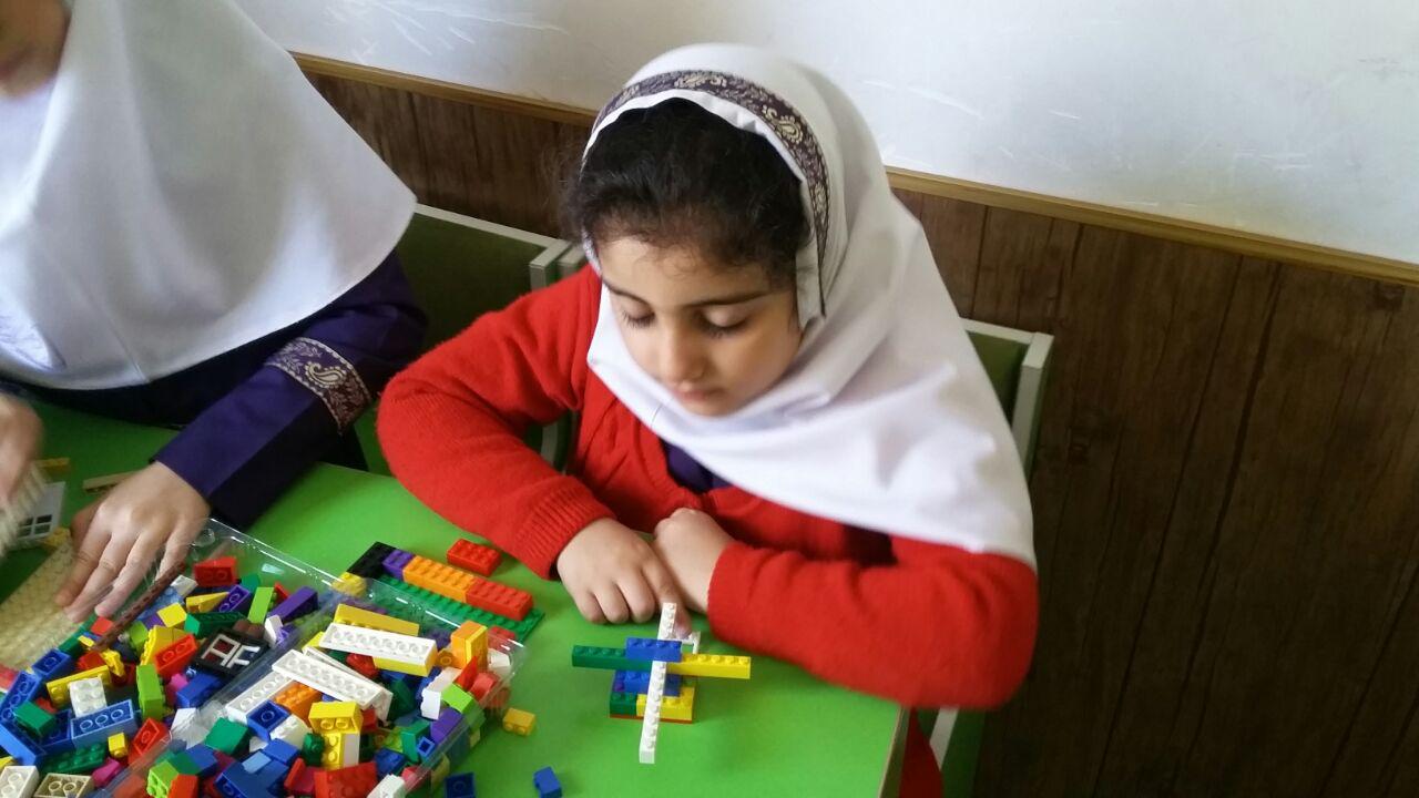 فعالیت های لگوی آموزشی دی ماه دانش آموزان باران اندیشه